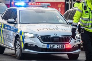 Policejní výsluhy rostou, za rok stouply o miliardu - Novinky